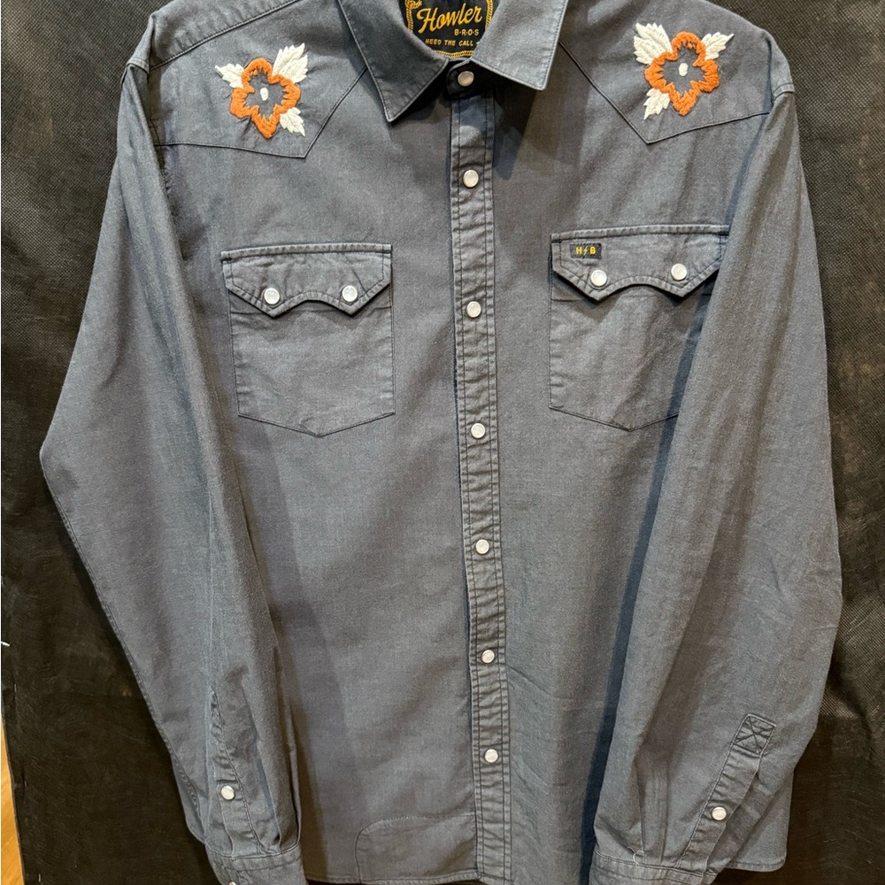 Howler Brothers Charcoal Shirt w/ Hibiscus Flowers - Floral Embroidery - MEDIUM - Picture 6 of 11